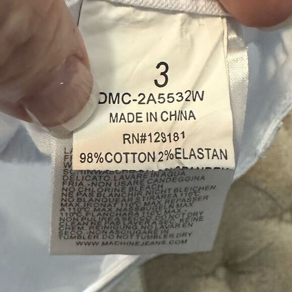 ‎Distressed Cropped Jeans - Picture 12 of 16